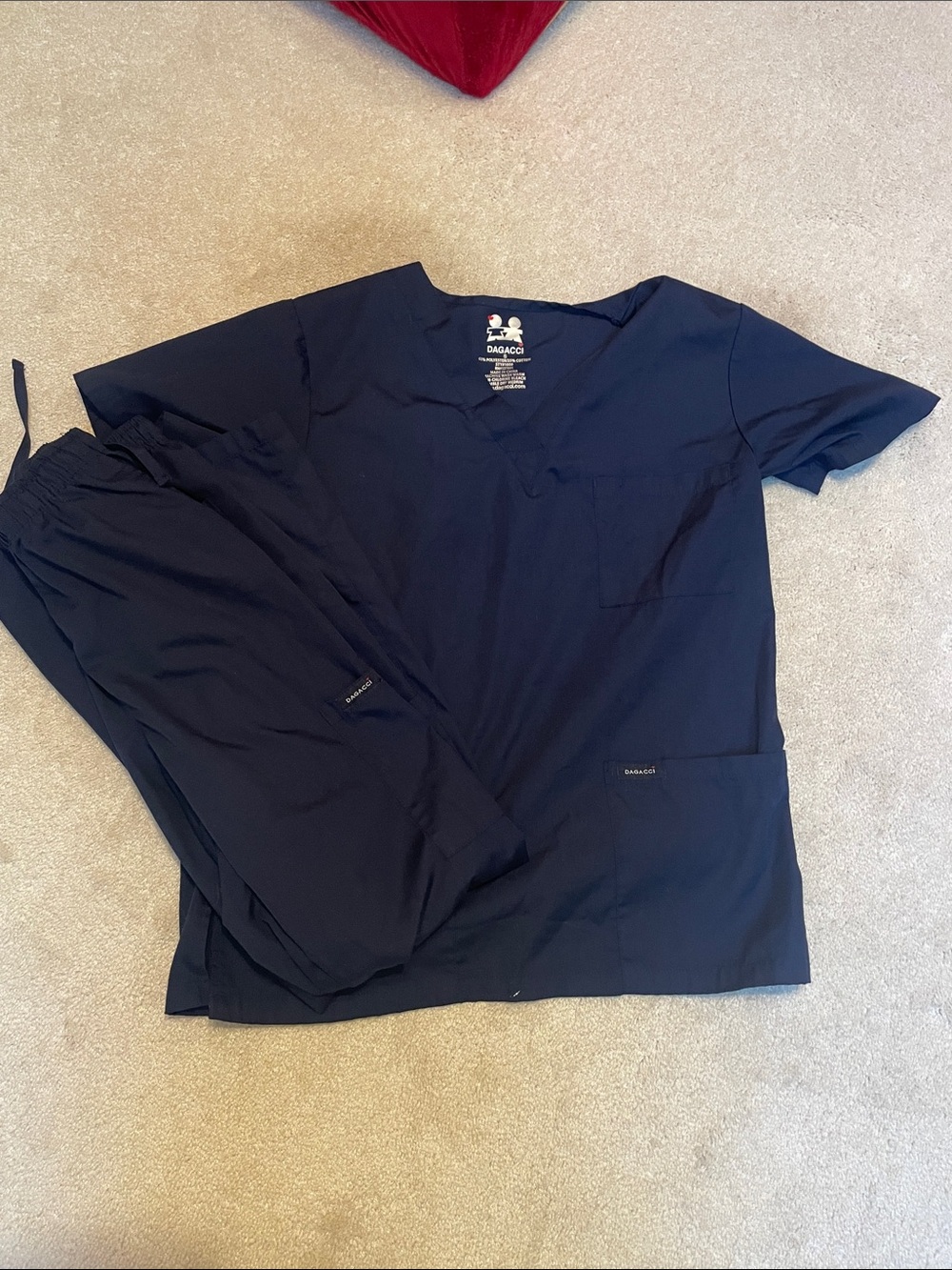 Dagacci cargo scrubs set